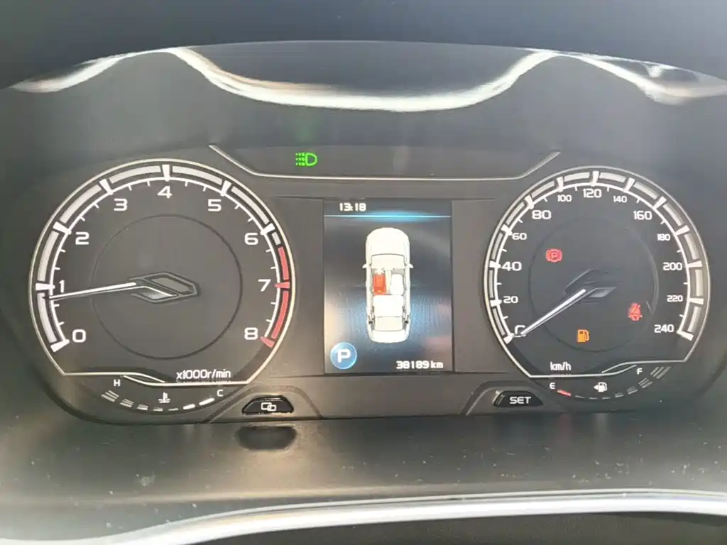Geely Binrui — миниатюра 12
