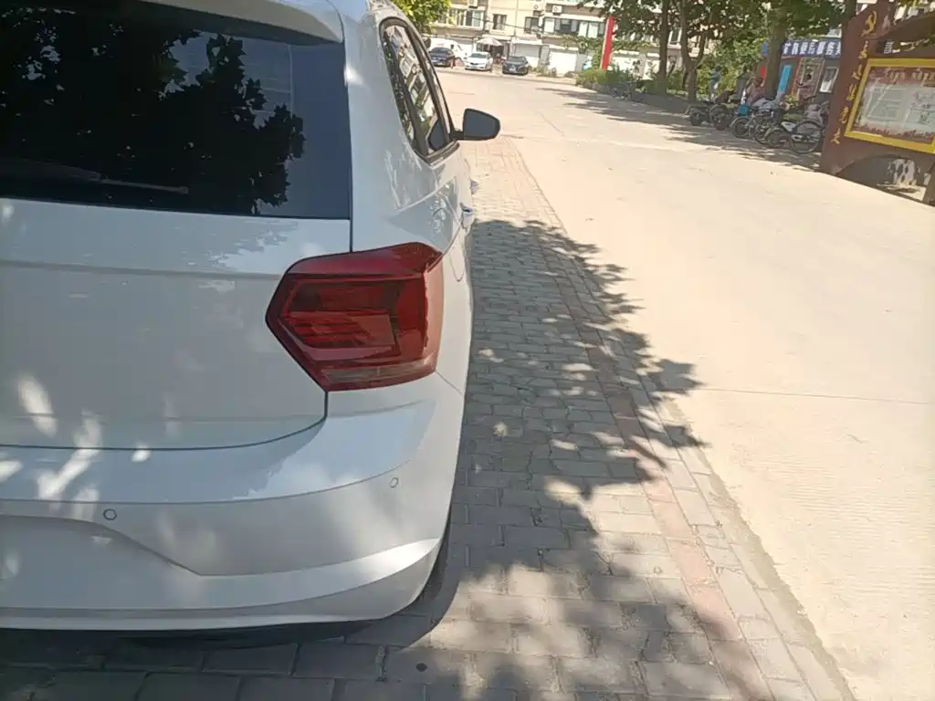 Volkswagen Polo — миниатюра 8