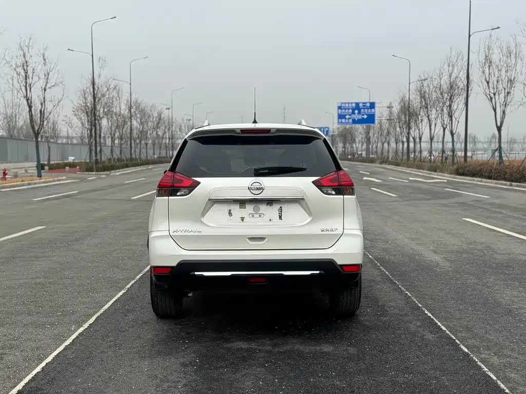 NISSAN QIJUN