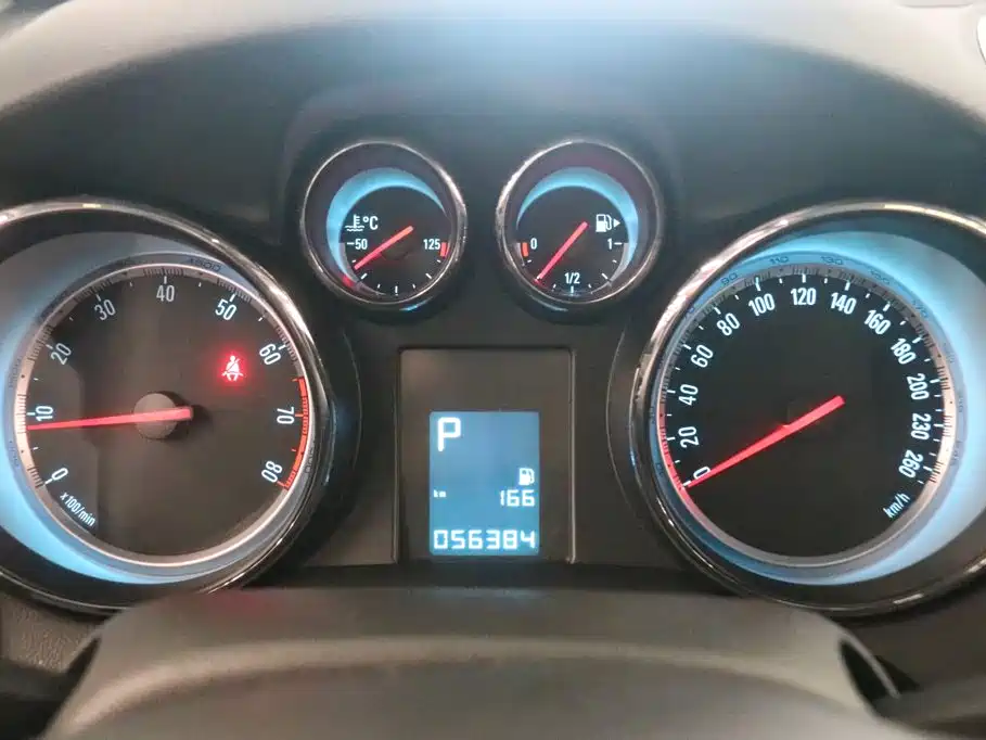 Buick Encore — миниатюра 5