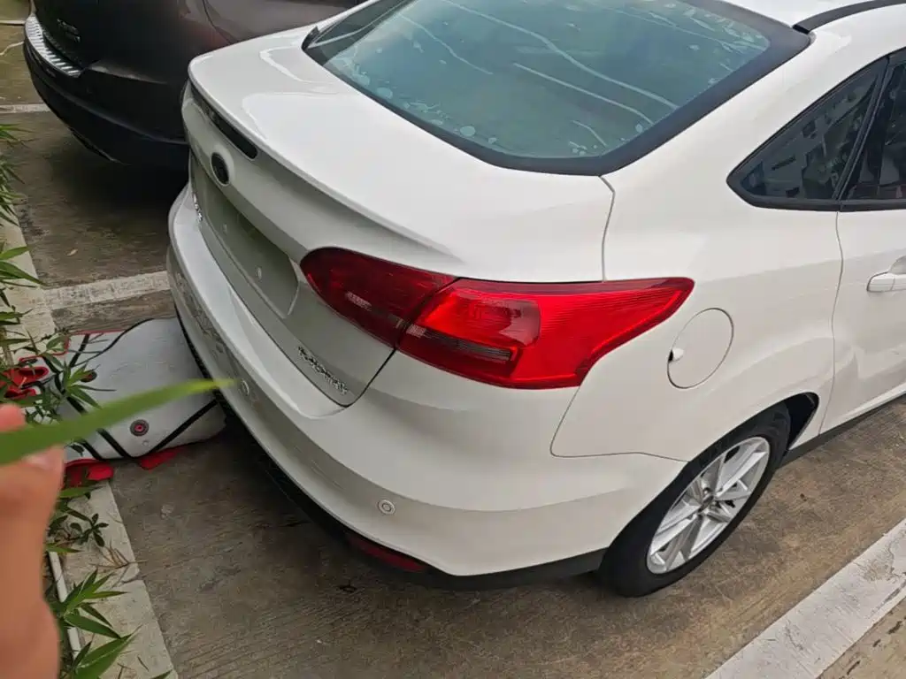 Ford Focus — миниатюра 6
