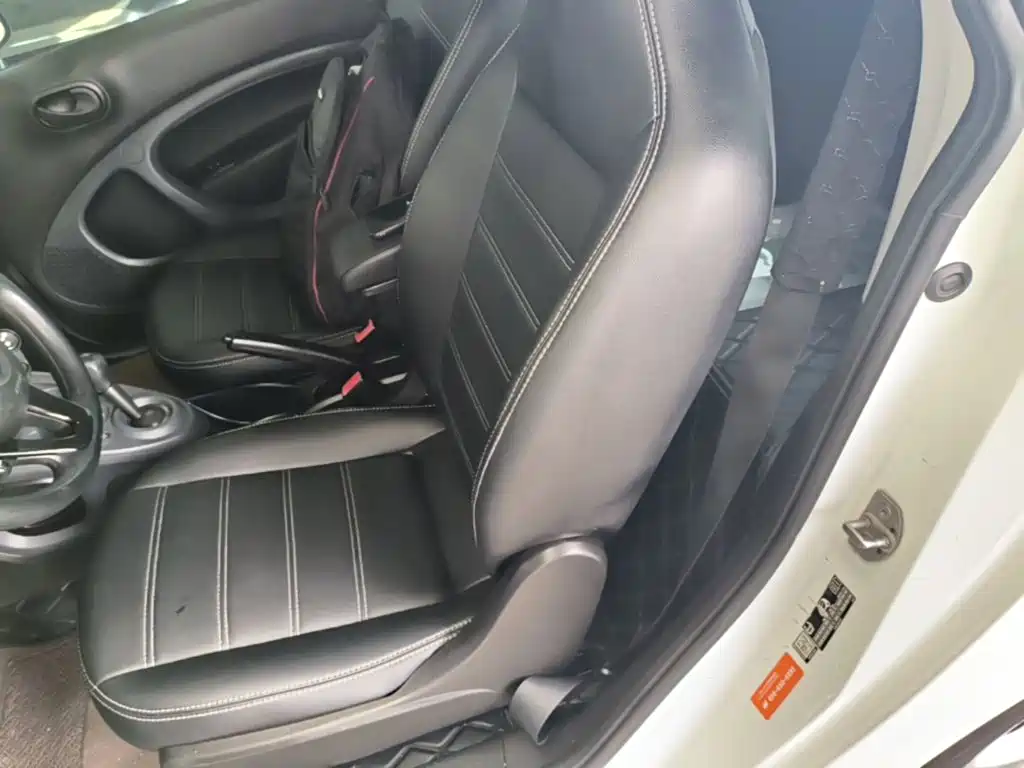 smart Smart Fortwo — миниатюра 17