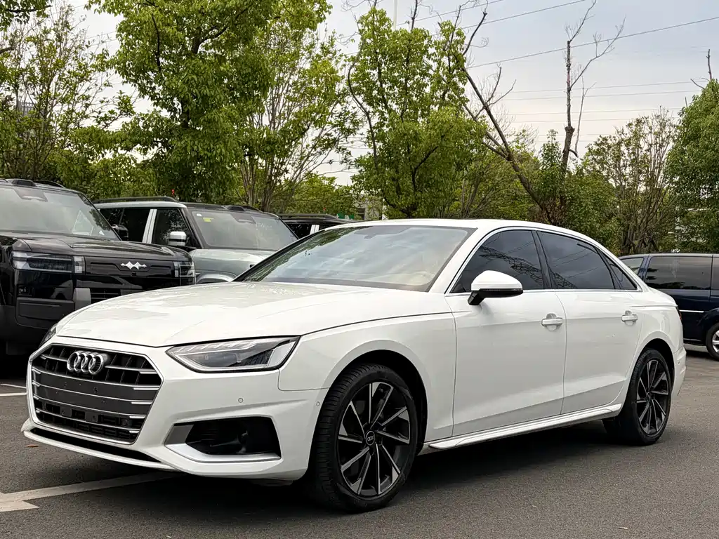 Audi A4L 2022