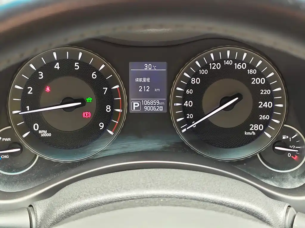 Infiniti Q70 — миниатюра 17