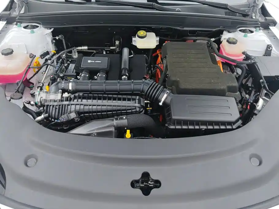 BYD Seal 05 DM-i — миниатюра 10