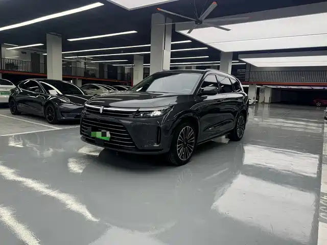 AITO M7