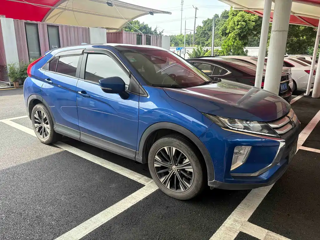Mitsubishi Eclipse Cross — миниатюра 3