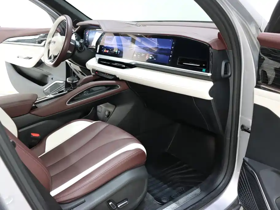 Geely Xingyue L — миниатюра 8