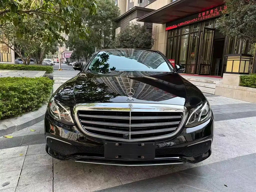 Mercedes-Benz E-Class E 2019 E 300 L Luxury