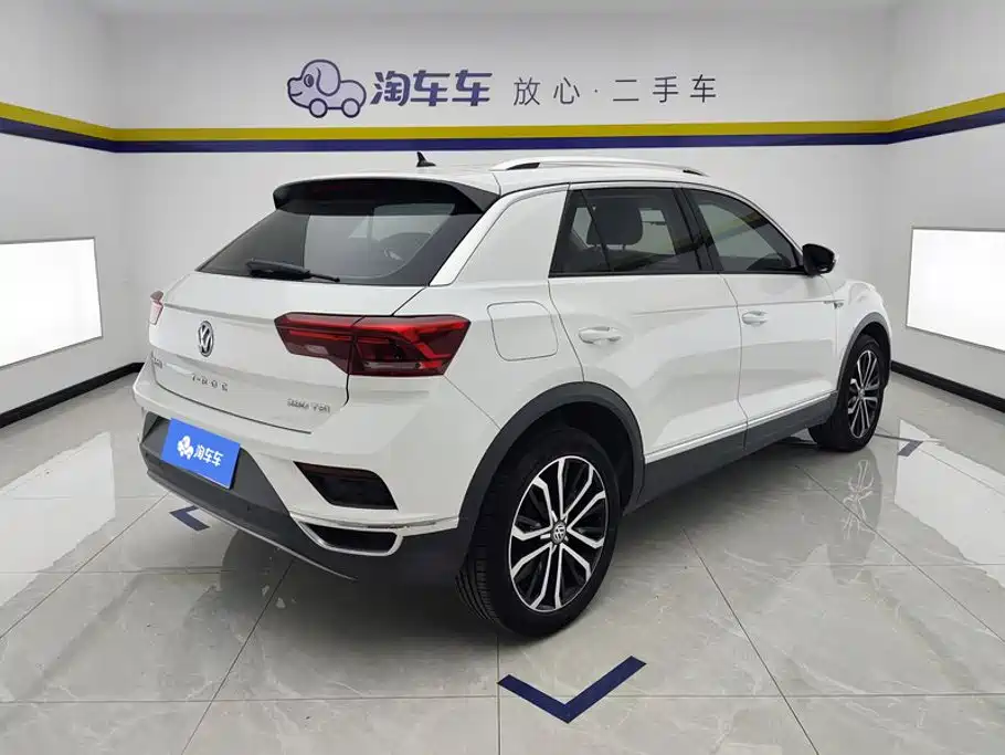 Volkswagen T-Roc — миниатюра 3