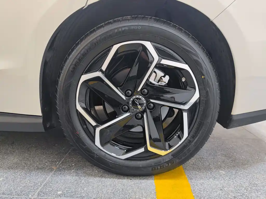 BYD Seal 06 — миниатюра 9