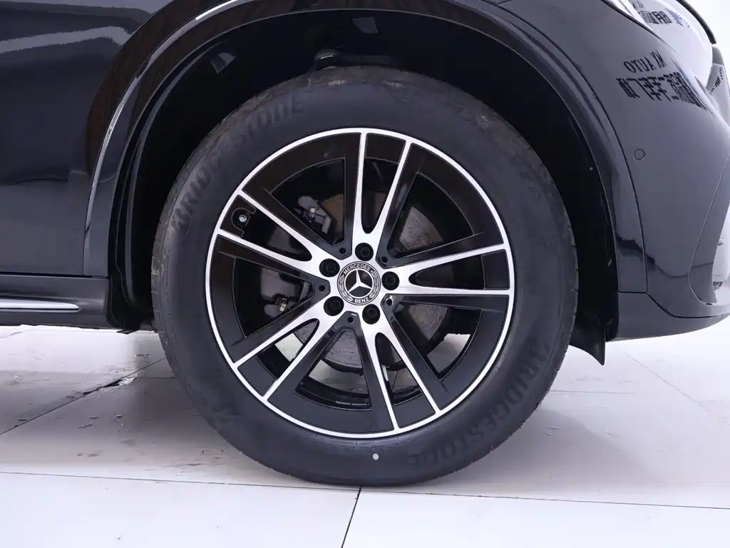 Mercedes-Benz GLC — миниатюра 6