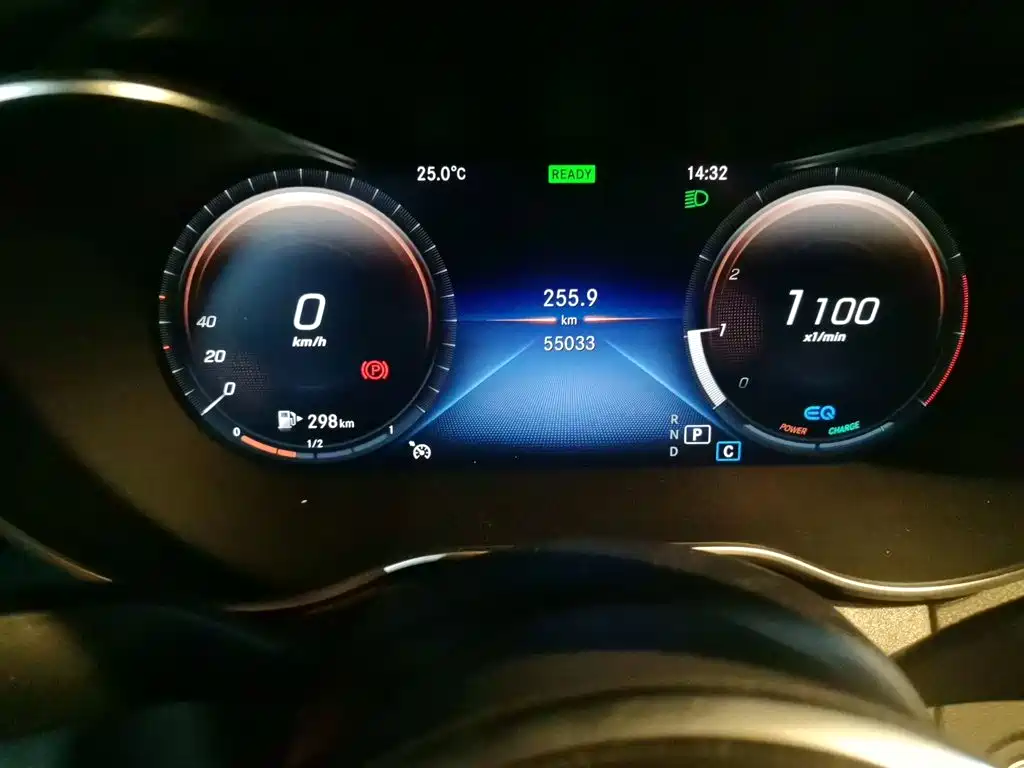 Mercedes-Benz C-Class — миниатюра 13
