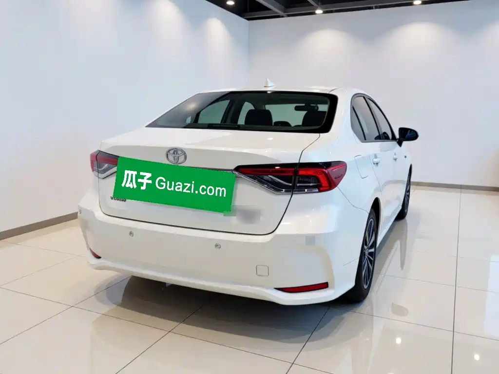 Toyota Corolla — миниатюра 5
