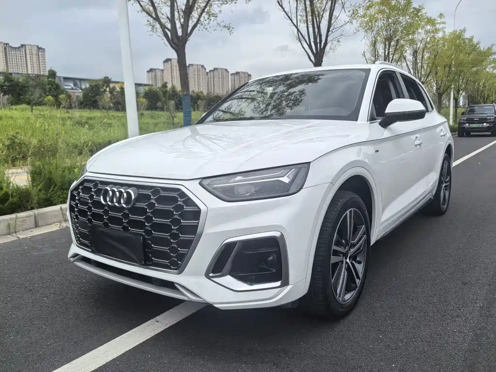 Audi Q5L — миниатюра 3