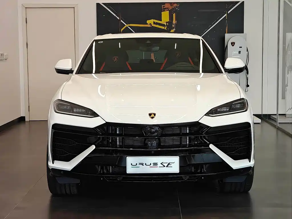 Lamborghini Urus SE — миниатюра 7
