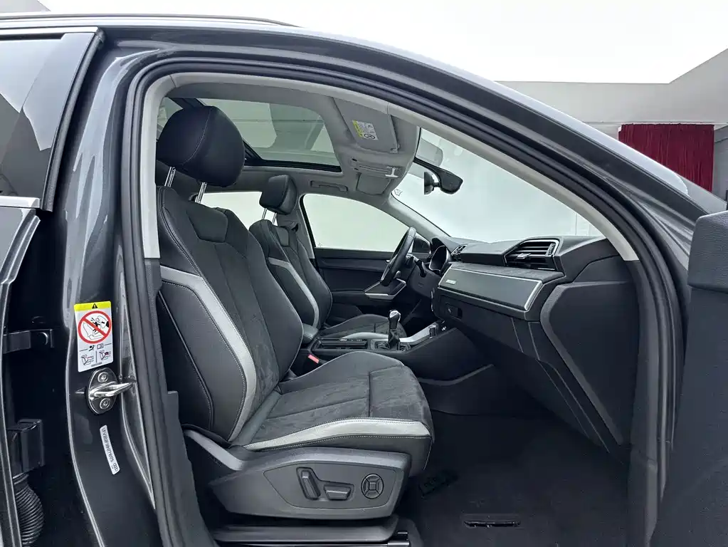Audi Q3 2022 35 TFSI Fashion
