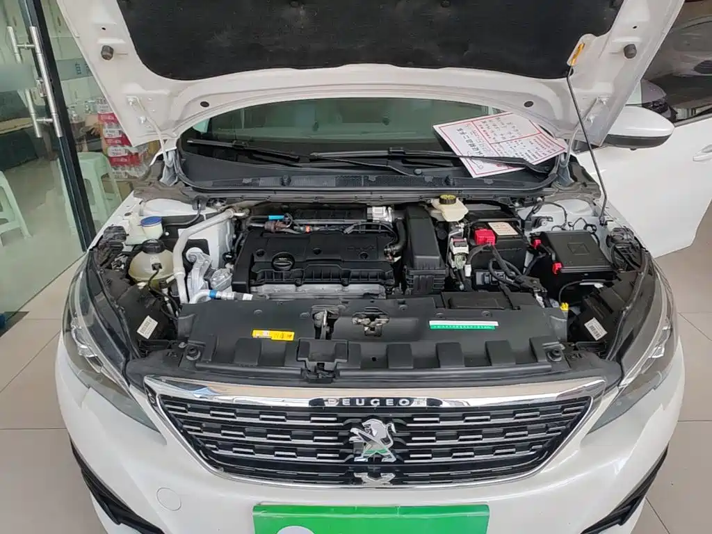 Peugeot 308 — миниатюра 20