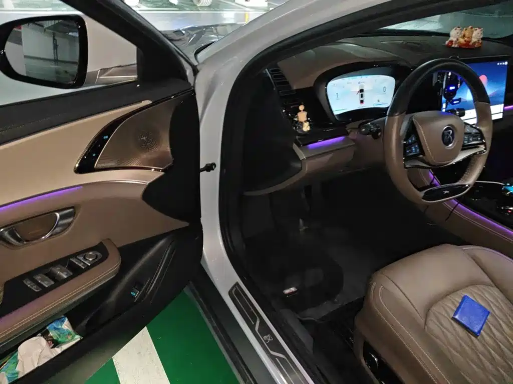 BYD Han — миниатюра 12