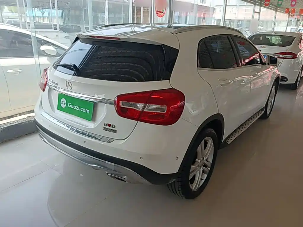 Mercedes-Benz GLA 2016 GLA 200