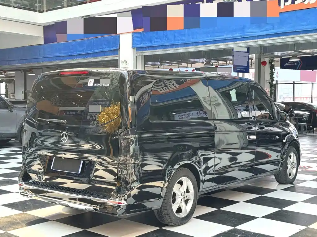 Mercedes-Benz Vito — миниатюра 18