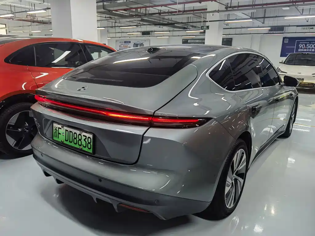 NIO ET5 — миниатюра 7