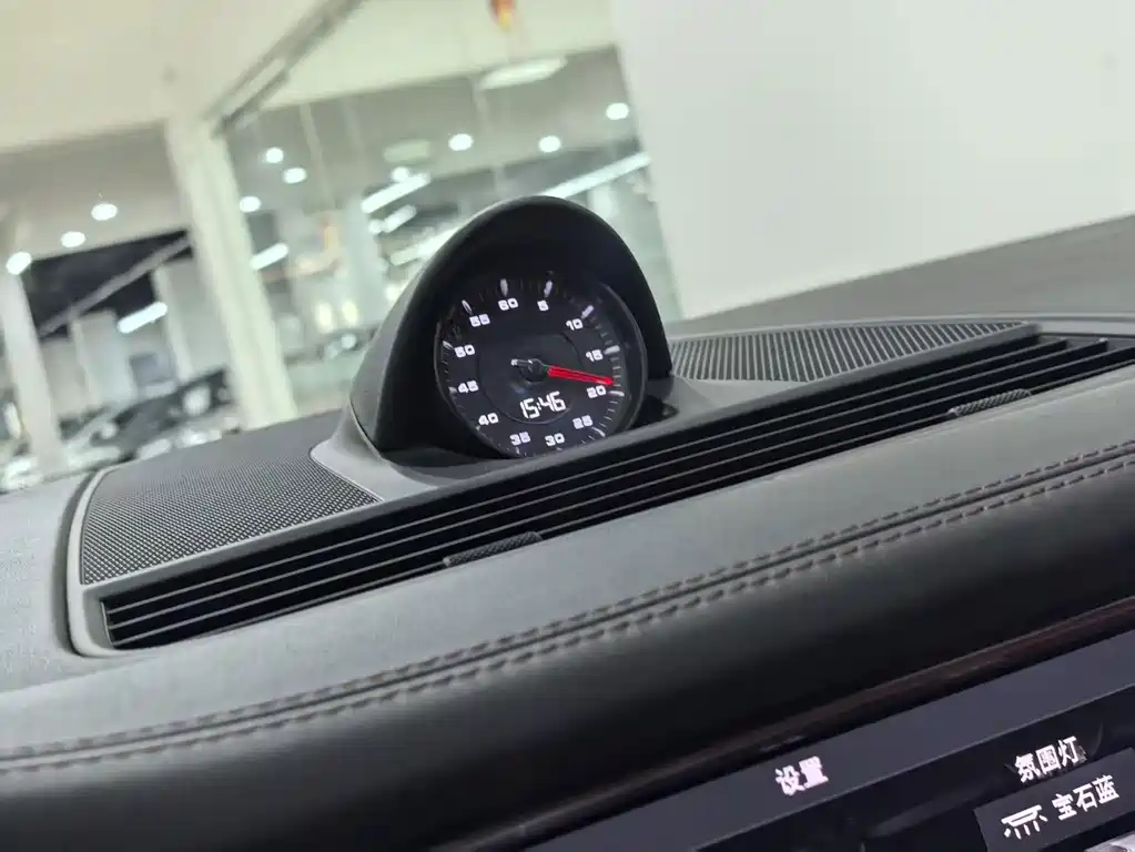Porsche Panamera — миниатюра 11