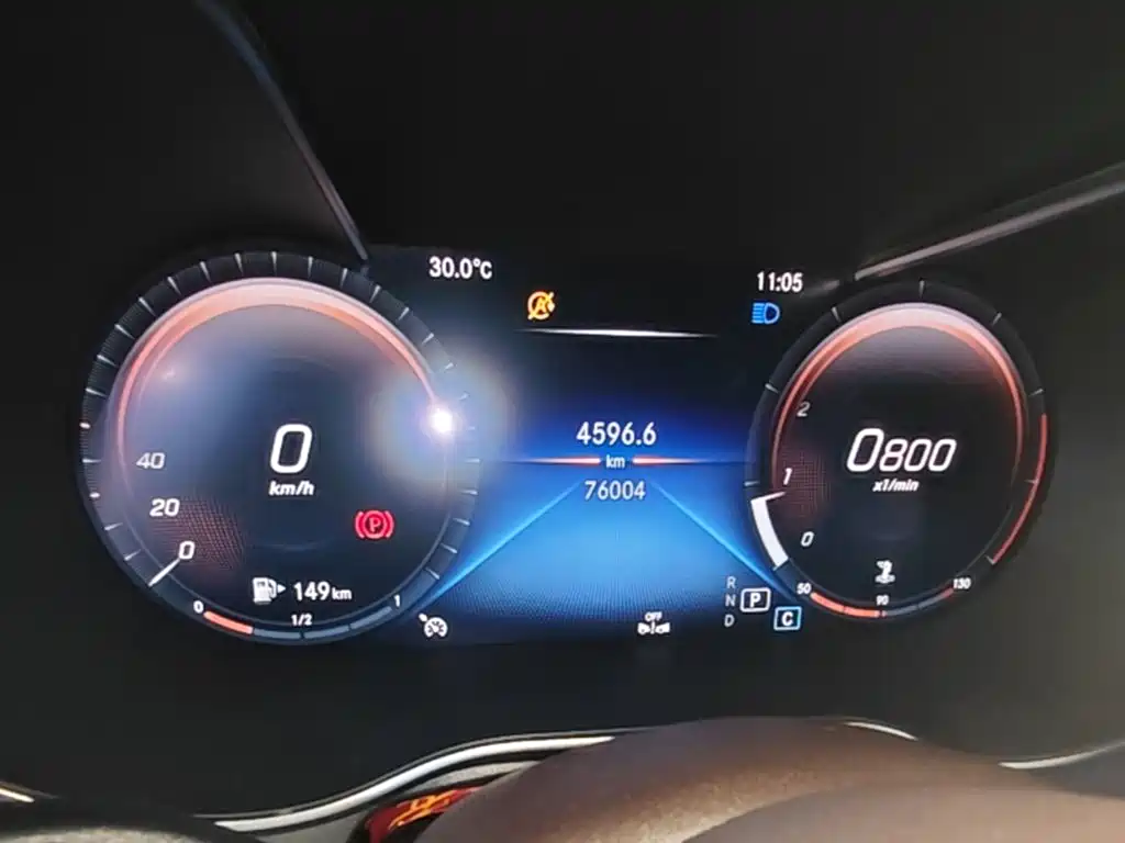 Mercedes-Benz GLC — миниатюра 12