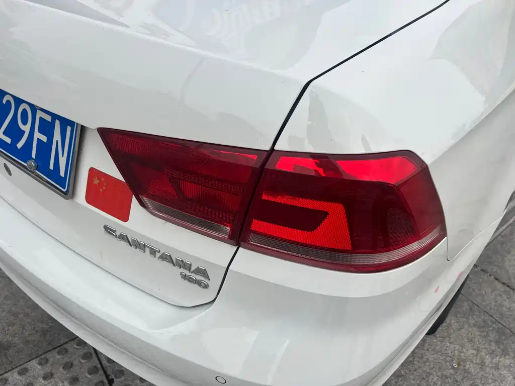 Volkswagen Santana — миниатюра 16