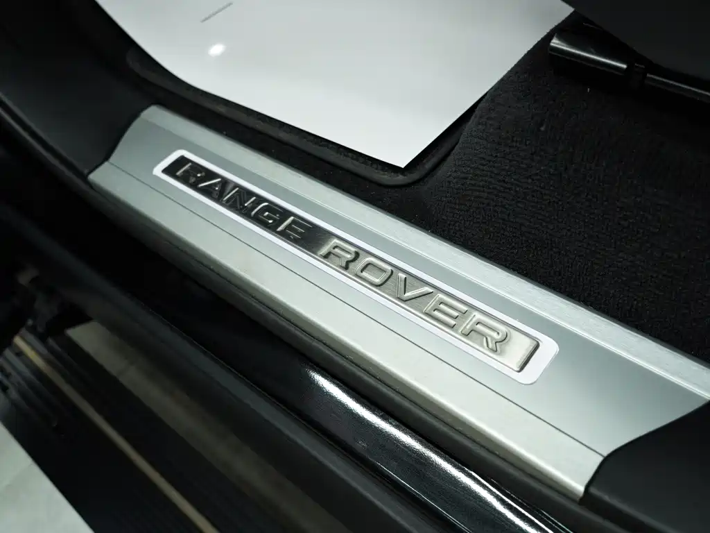 Land Rover Sport — миниатюра 17