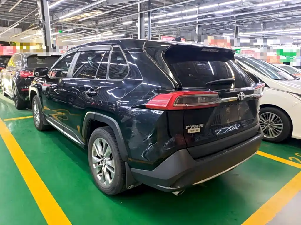 Toyota Wildlander — миниатюра 5