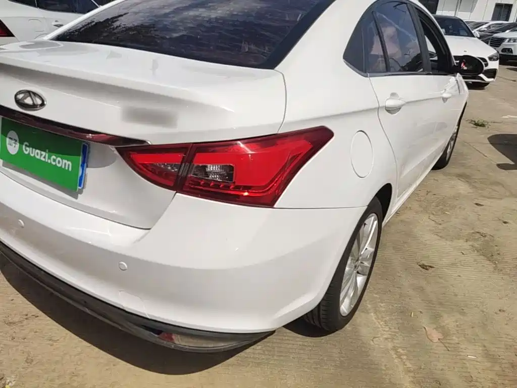 Chery Arrizo 5 — миниатюра 8