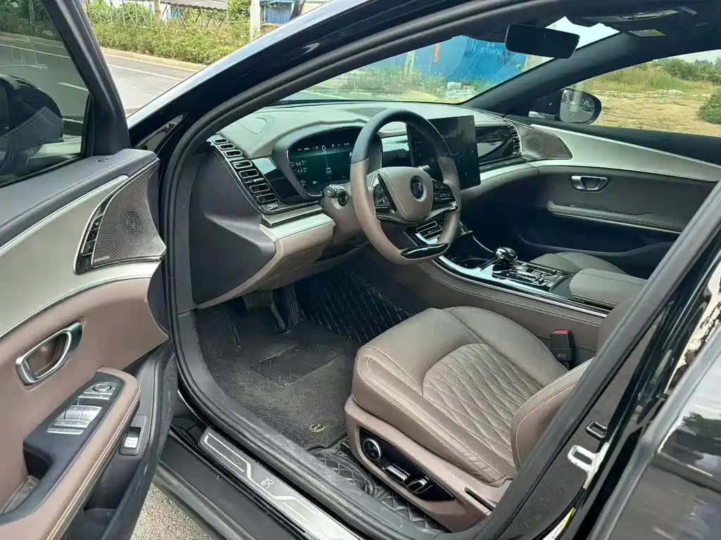 BYD Han — миниатюра 4