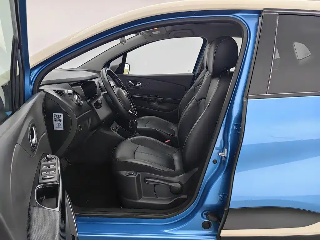 Renault Captur — миниатюра 10