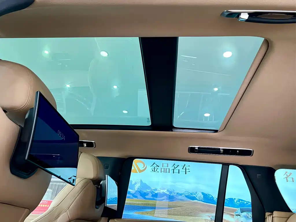 Land Rover Range Rover — миниатюра 12