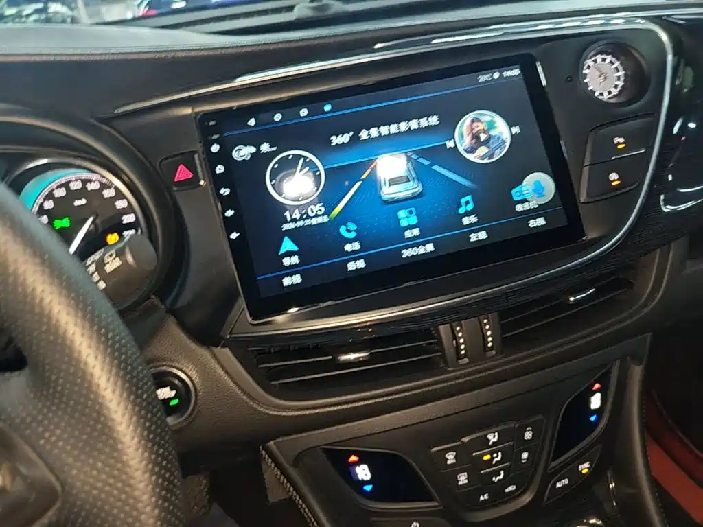 Buick Envision Plus — миниатюра 13
