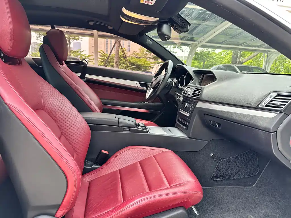Mercedes-Benz E-Class (Import) — миниатюра 19