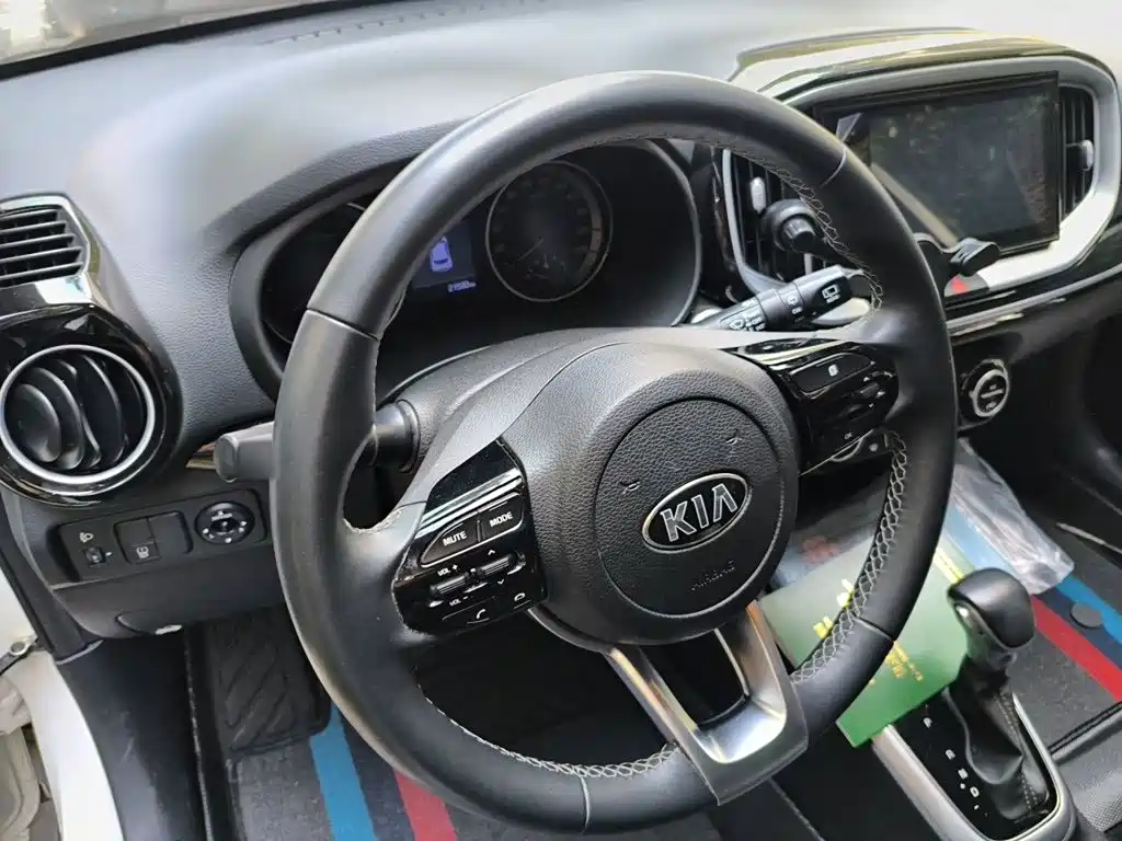 Kia KX1 — миниатюра 7