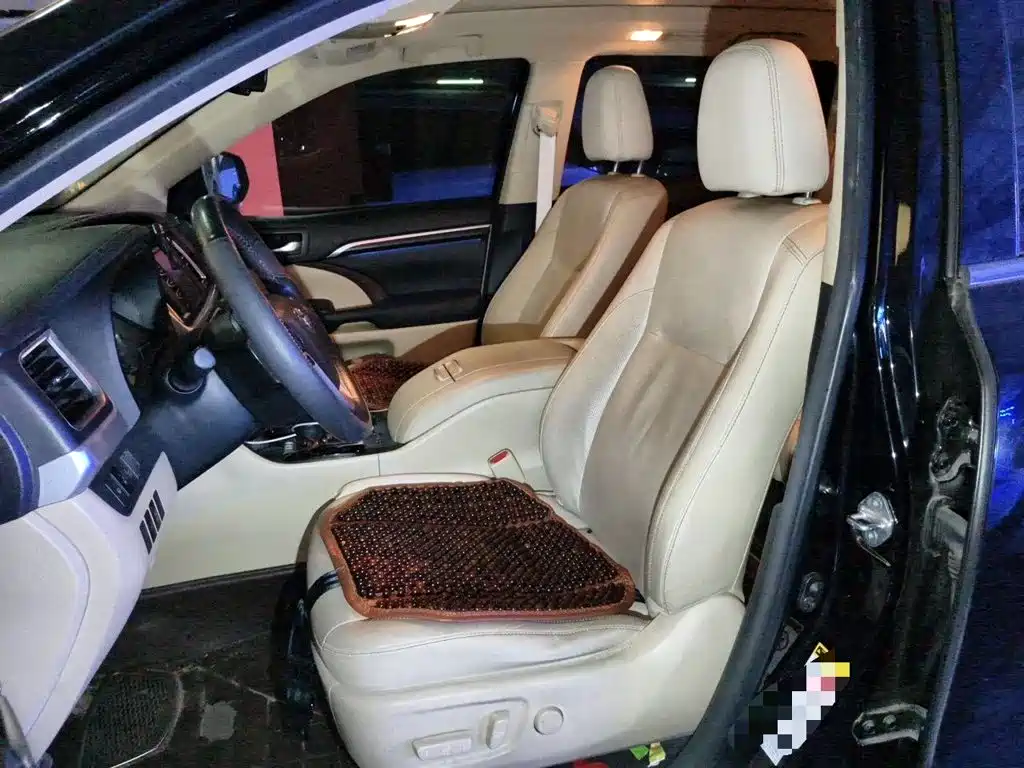 Toyota Highlander — миниатюра 11
