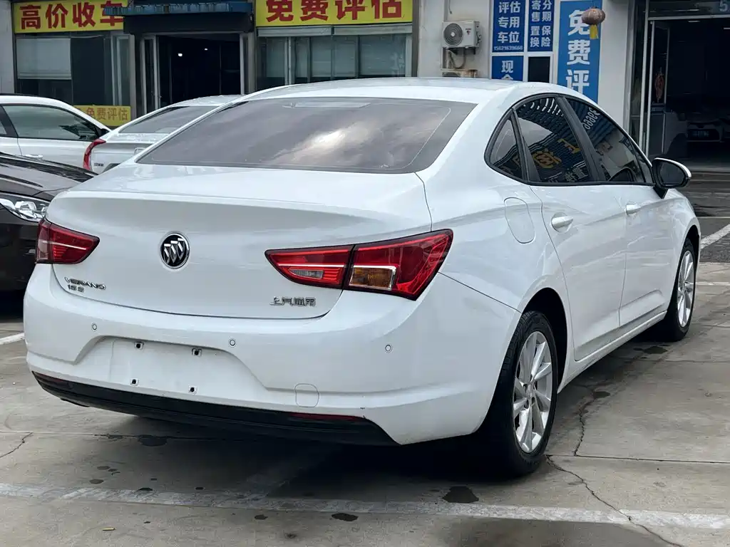 Buick Verano — миниатюра 5