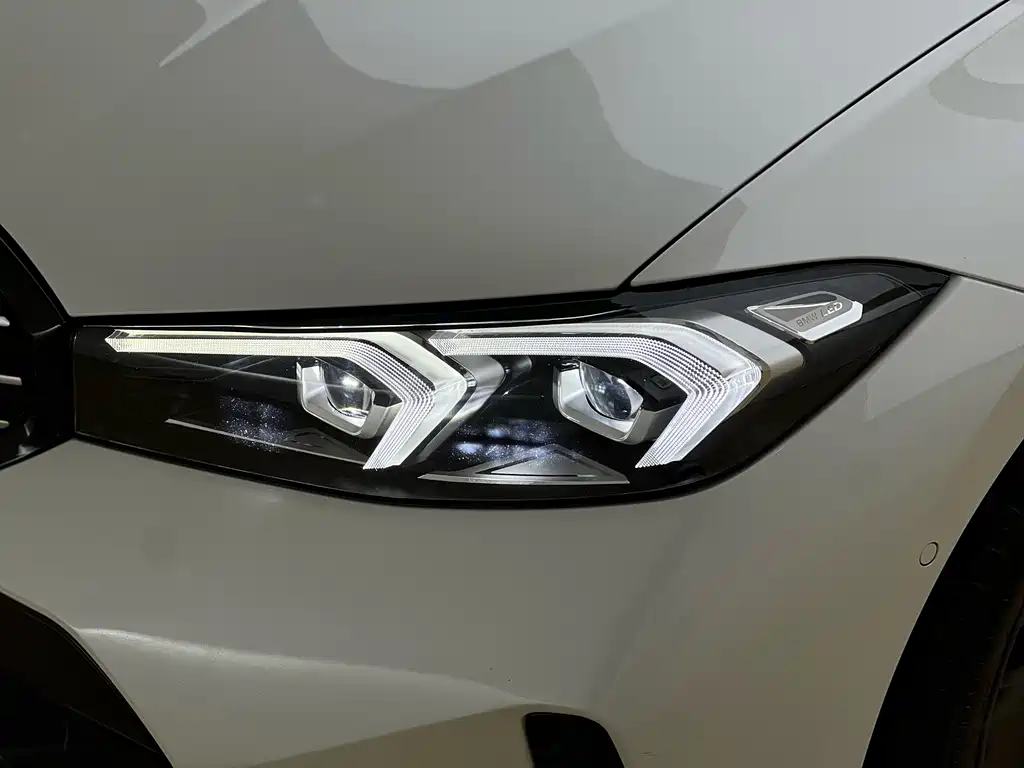 BMW 3 Series — миниатюра 18