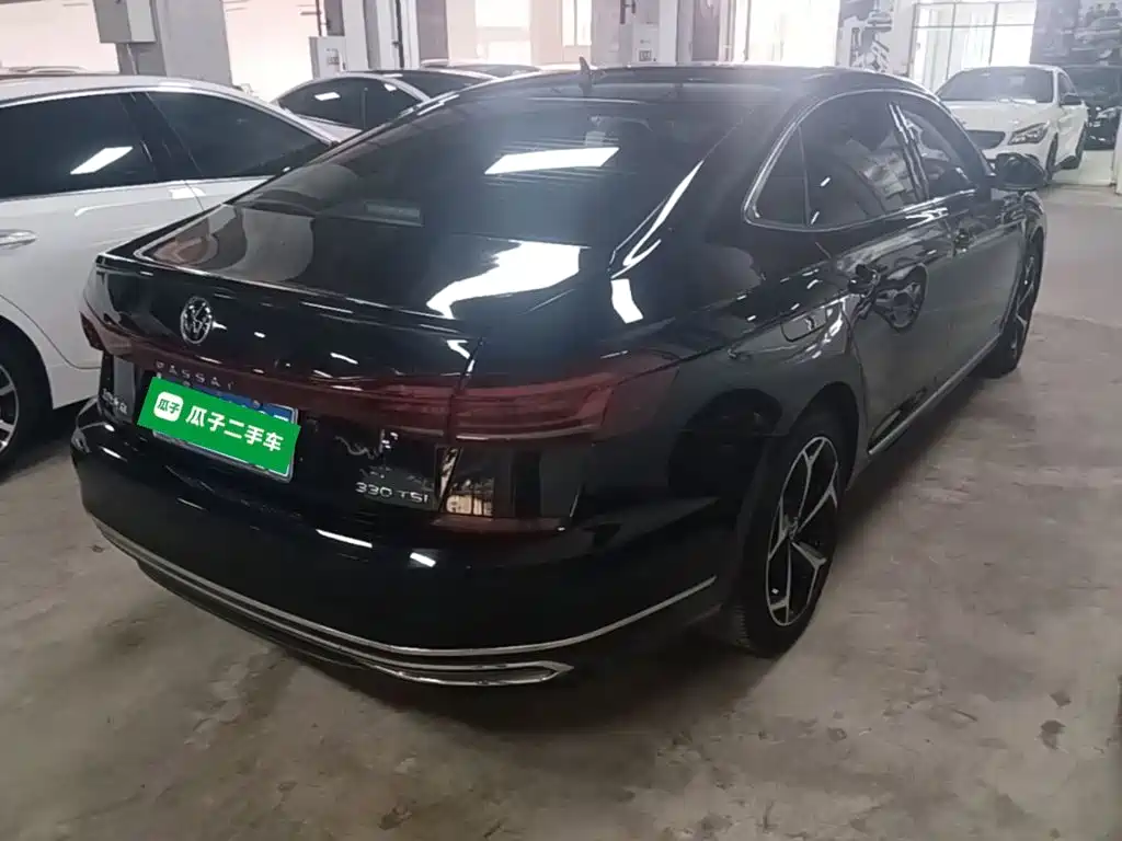 Volkswagen Passat — миниатюра 7