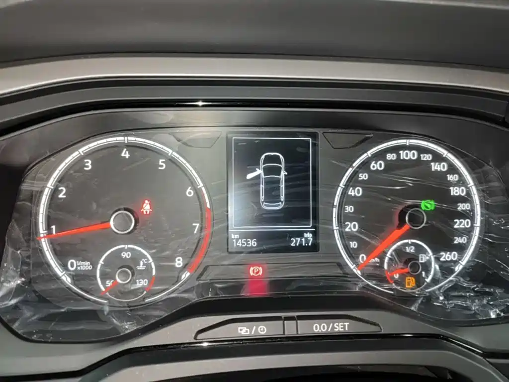 Volkswagen Polo — миниатюра 12