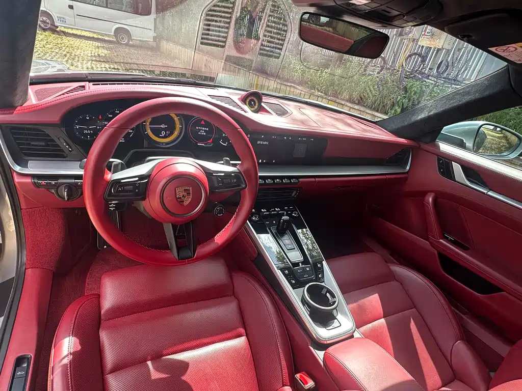 Porsche 911 — миниатюра 38
