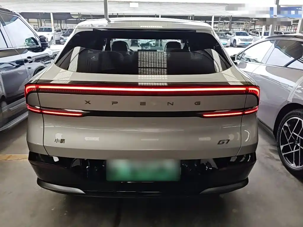 XPeng G7 — миниатюра 6