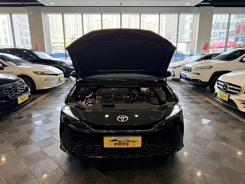 Toyota Camry — миниатюра 28