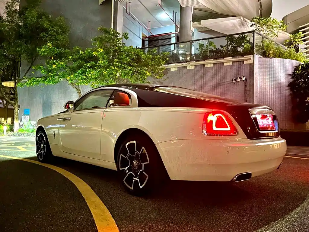 Rolls-Royce Wraith — миниатюра 11