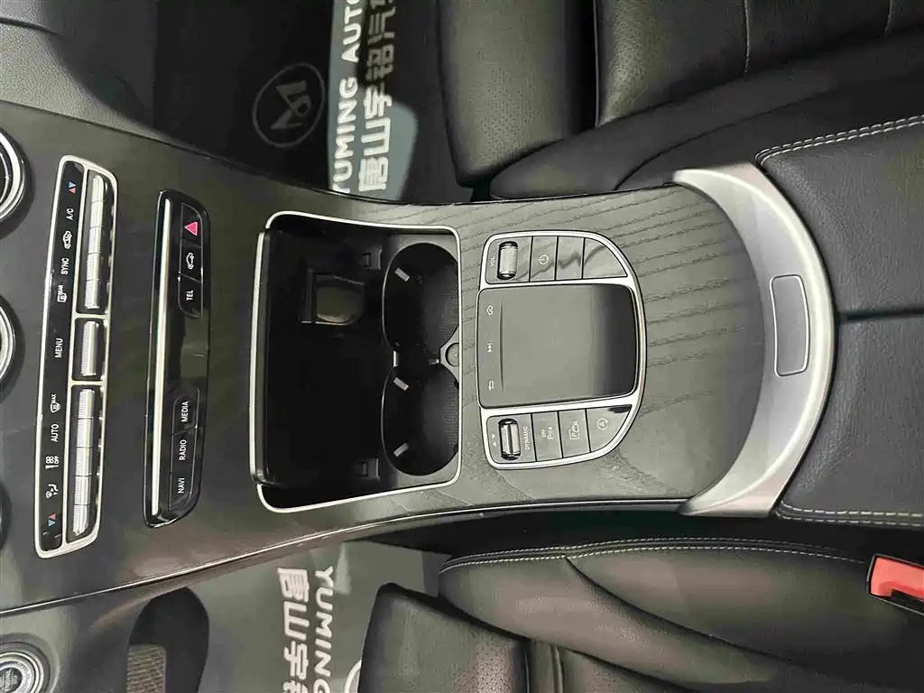 Mercedes-Benz C-Class — миниатюра 10