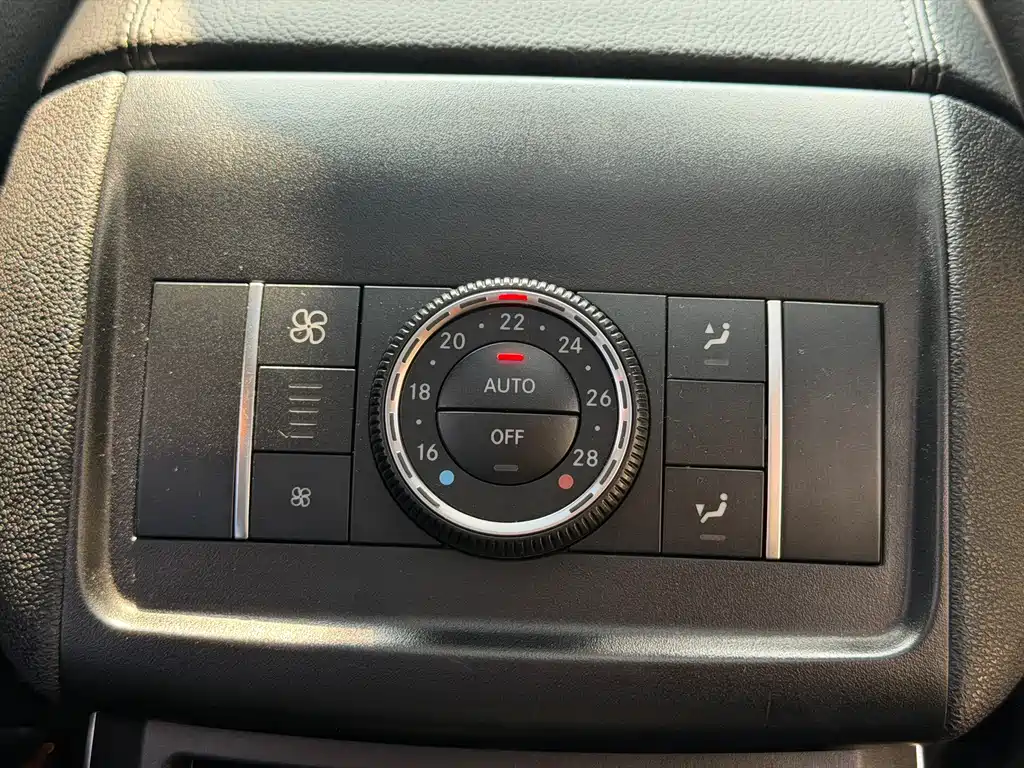 Mercedes-Benz R-Class — миниатюра 12