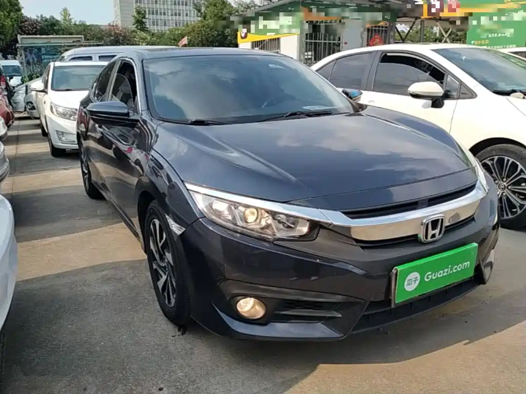 Honda Civic — миниатюра 4